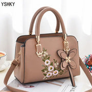 Large Capacity PU Leather Bucket Bag – Structured Shoulder Handbag with Hasp Closure