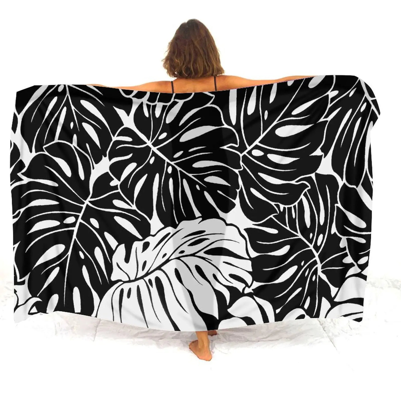 Hibiscus-Print Polynesian Sarong | OWNLUXE