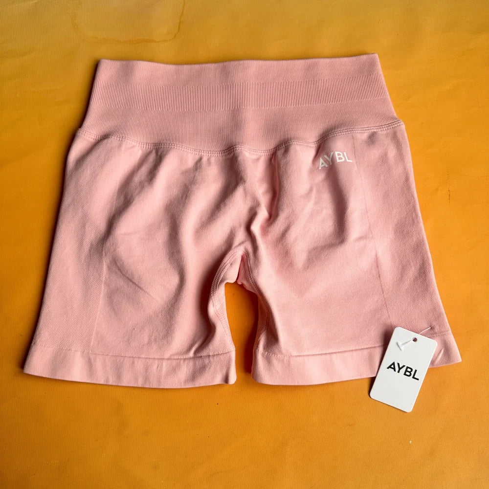 Seamless Butt-Lifting Shorts & Sports Bra Set | OWNLUXE