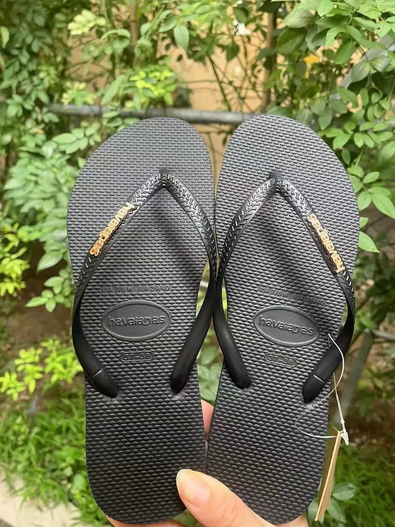 Women’s Flip Flops – Summer Beach & Travel Outdoor Slippers