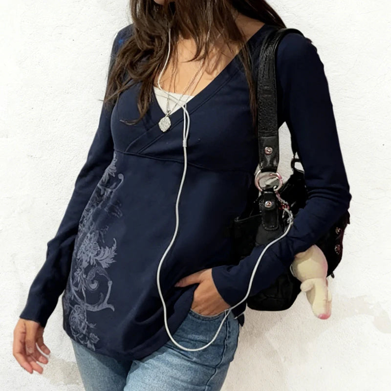 Women's Ribbed Floral Retro T-Shirt | OWNLUXE