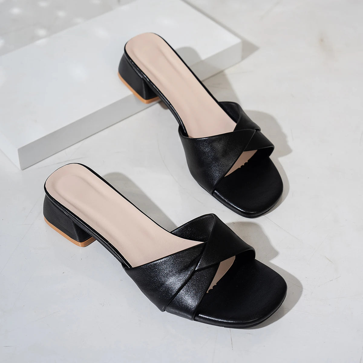 Checkered Square‑Heel Gladiator Sandals for Workdays