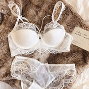 MOYISU Adjustable Lace Bralette for Small Chest Bra Set Removable Straps & Thin Padding Soft Wire Comfort Muslim Girls Underwear