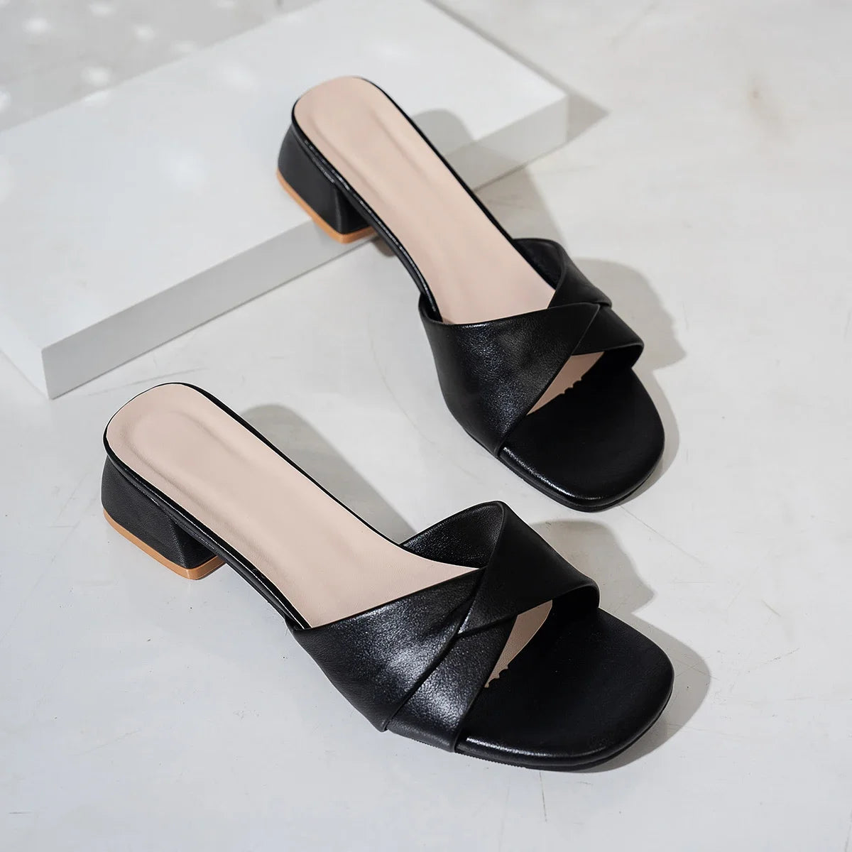 Checkered Square‑Heel Gladiator Sandals for Workdays