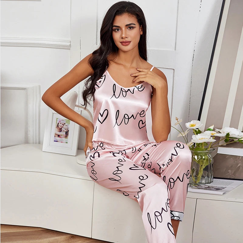 Elegant Full-Length V-Neck Print Pajama Set – Soft & Stylish Loungewear