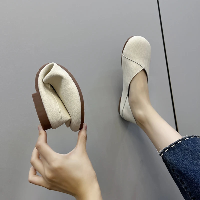Women's Round Toe Leather Plus-Size Sneakers – Shop at OWNLUXE