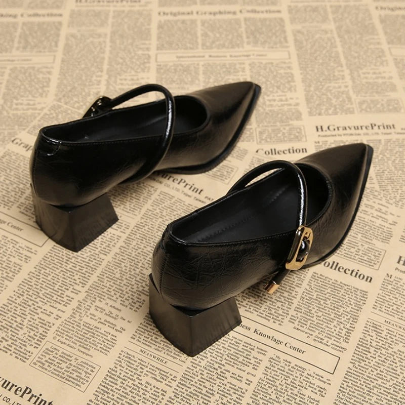 Pointed Toe Leather Retro Belt – Shop at OWNLUXE
