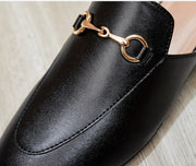 Women’s Chain Detail Flat Mules – Closed Toe Slides