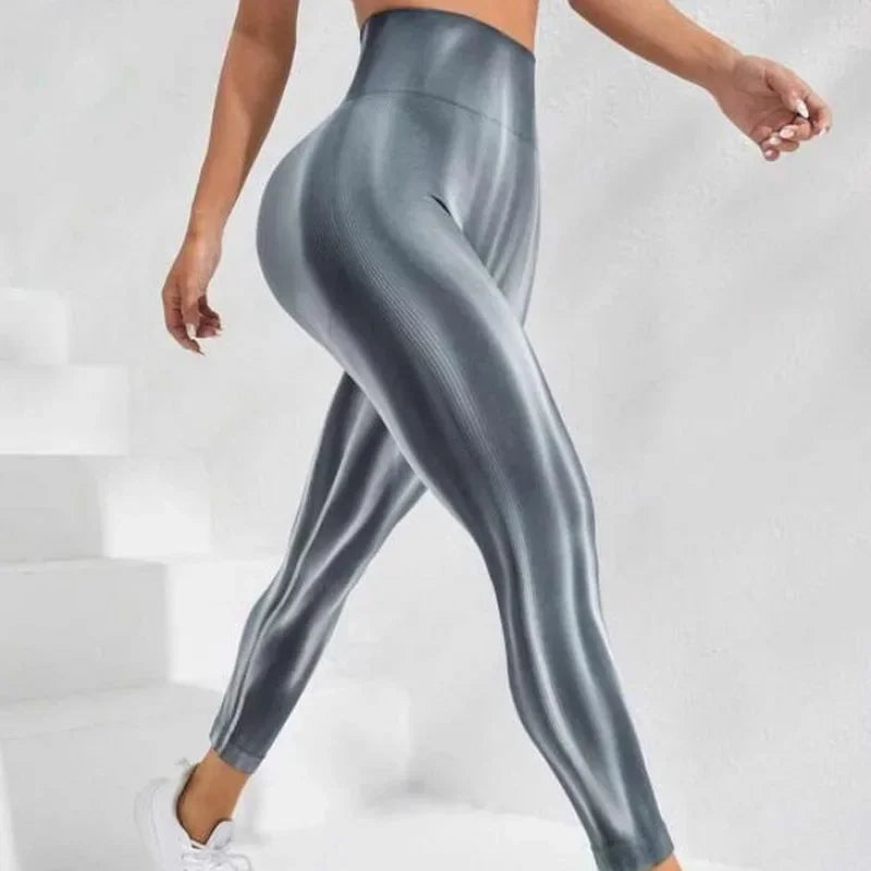 Women’s Seamless High-Waist Yoga Leggings with Pockets