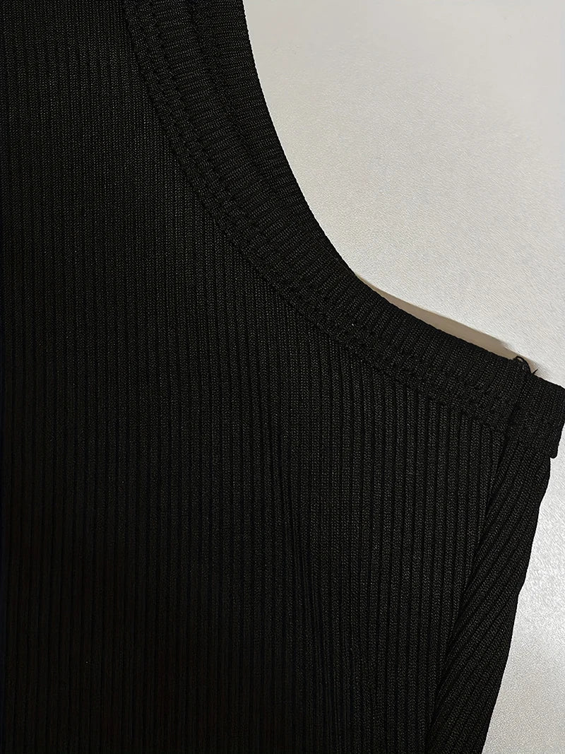 Slim-Fit Sleeveless V-Neck Vest Top | OWNLUXE