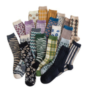 1 Pair Women Socks Spring Autumn Retro Style Men Couple Cotton Socks Flower Stripe Plaid Pattern Solid Colorful Socks EUR 37-43