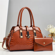 Serpentine Pattern Tote Bag - Structured Fashion Handbag for Women