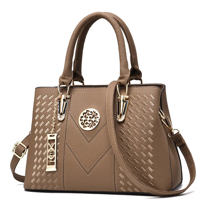 Sequined Saffiano Zip Purse – TPU Evening Handbag with Zip Closure