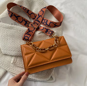 Canvas Bucket Bag | OWNLUXE