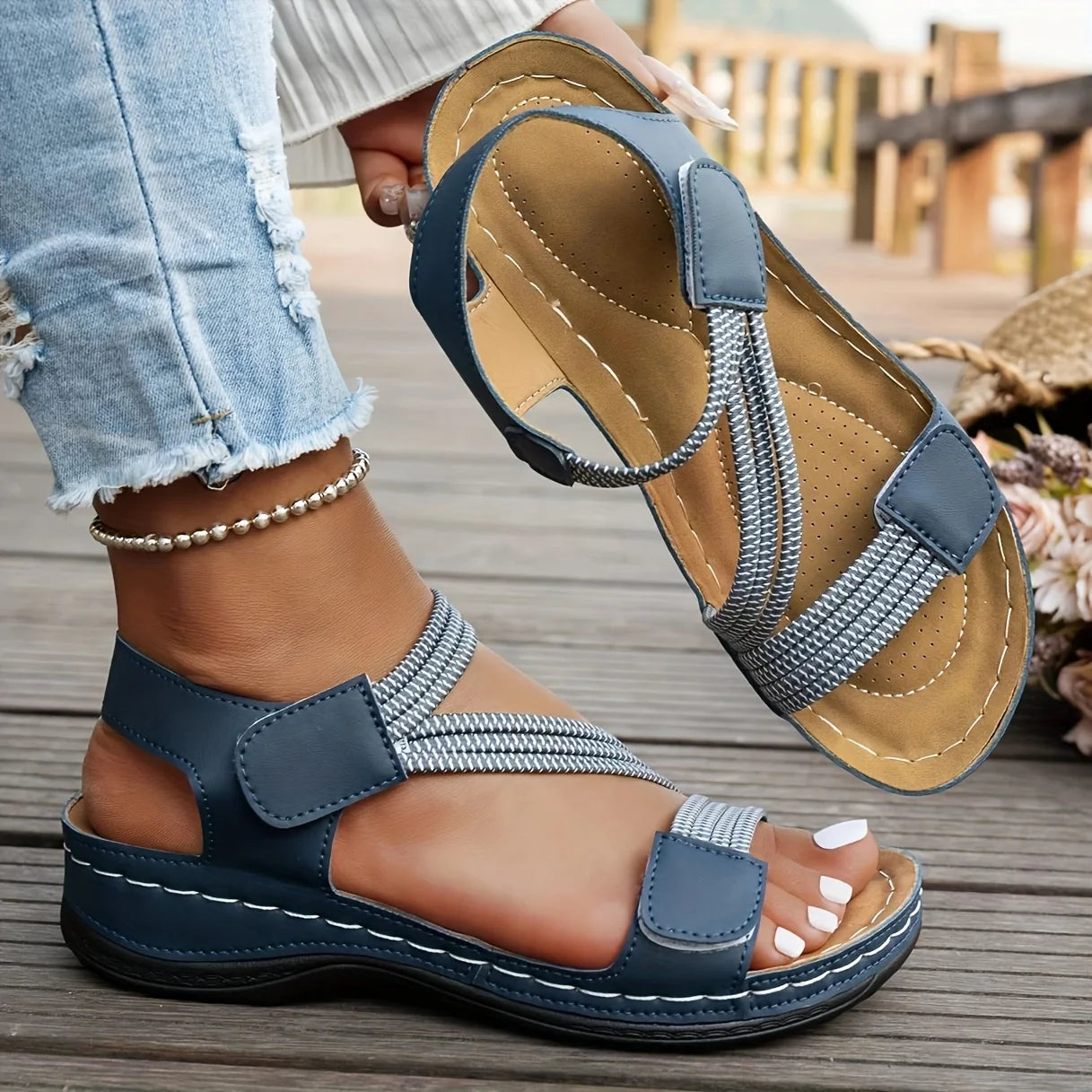 Women's Wedge Retro Sandals – Shop at OWNLUXE