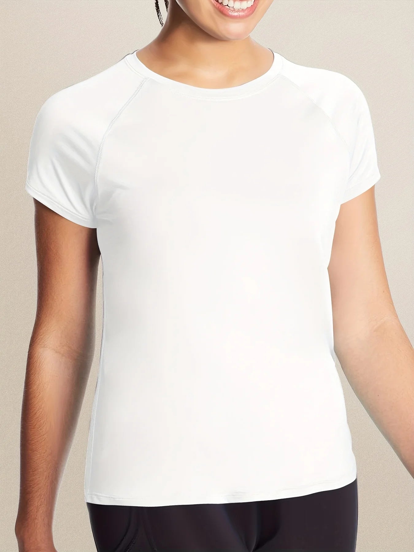 Women's Short Sleeve Round Neck T-Shirt (Black) | OWNLUXE