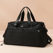 Oxford Diamond Lattice Travel Tote – Stylish Weekender with Distinctive Pattern