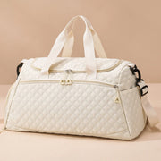 Oxford Diamond Lattice Travel Tote – Stylish Weekender with Distinctive Pattern