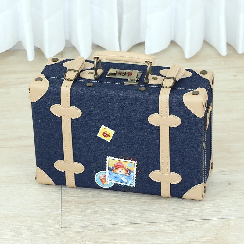 Sleek and Sophisticated PU leather suitcase