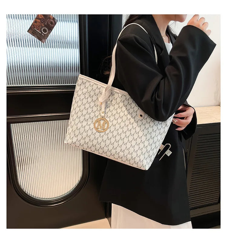 Women's Large Capacity Shoulder Handbag - 2025 Luxury Designer Crossbody Bag