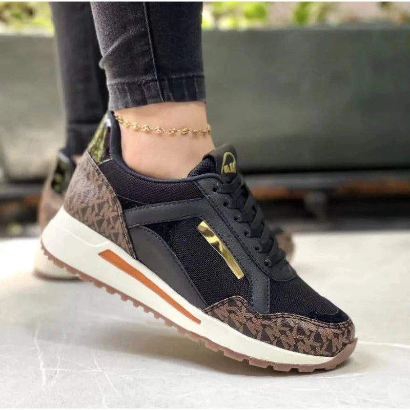 Women's Patchwork Lace-Up Sneakers – Waterproof Mid-Heel Comfort | Baskets à lacets patchwork imperméables pour femme – Talon moyen confortable