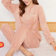 Two-Piece Velvet Pajama Set (Sjt-Green) – Shop at OWNLUXE