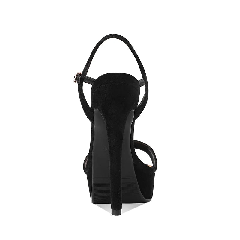 Platform Round-Toe Heels | OWNLUXE
