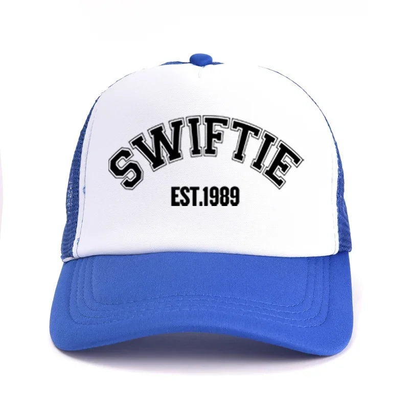🎤 Swiftie 1989 Baseball Cap – Unisex Summer Hat for Taylor Fans | Casquette Swiftie 1989 – Chapeau Unisexe pour Fans de Taylor