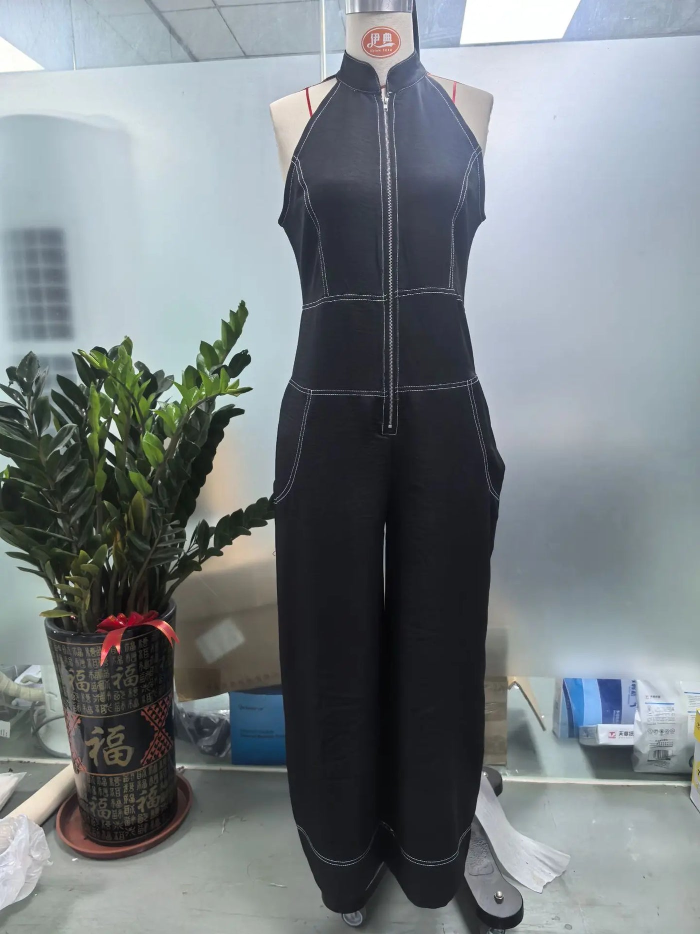 Women's Sleeveless Jumpsuit | OWNLUXE