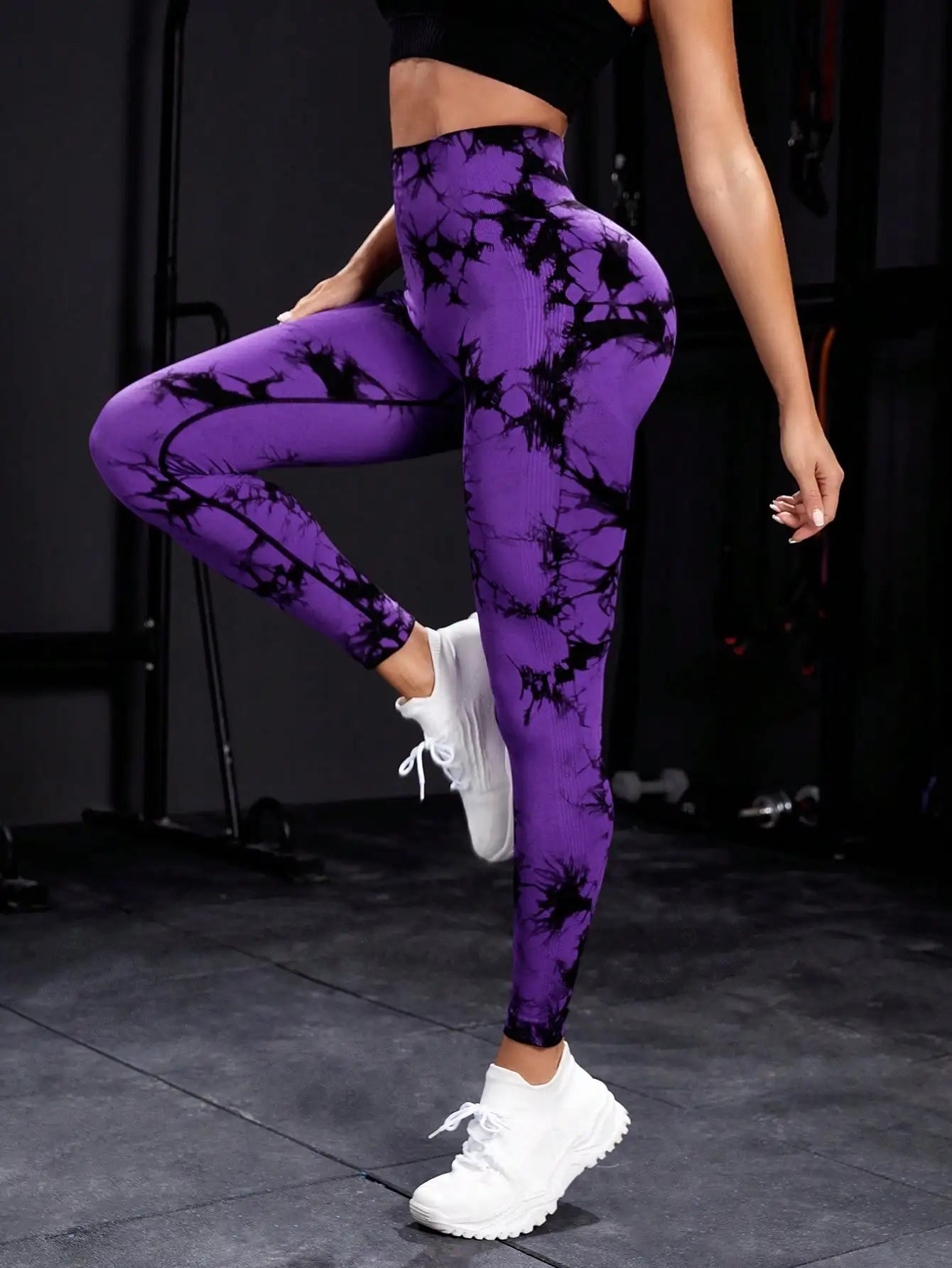 Seamless High-Waist Push-Up Yoga Leggings – Stretchy, Breathable & Form-Fitting