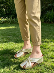 Low-Heel Round-Toe Heels | OWNLUXE