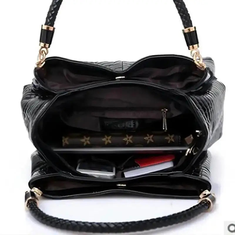 Snake Pattern Bucket Bag - Structured PU Leather Shoulder Bag