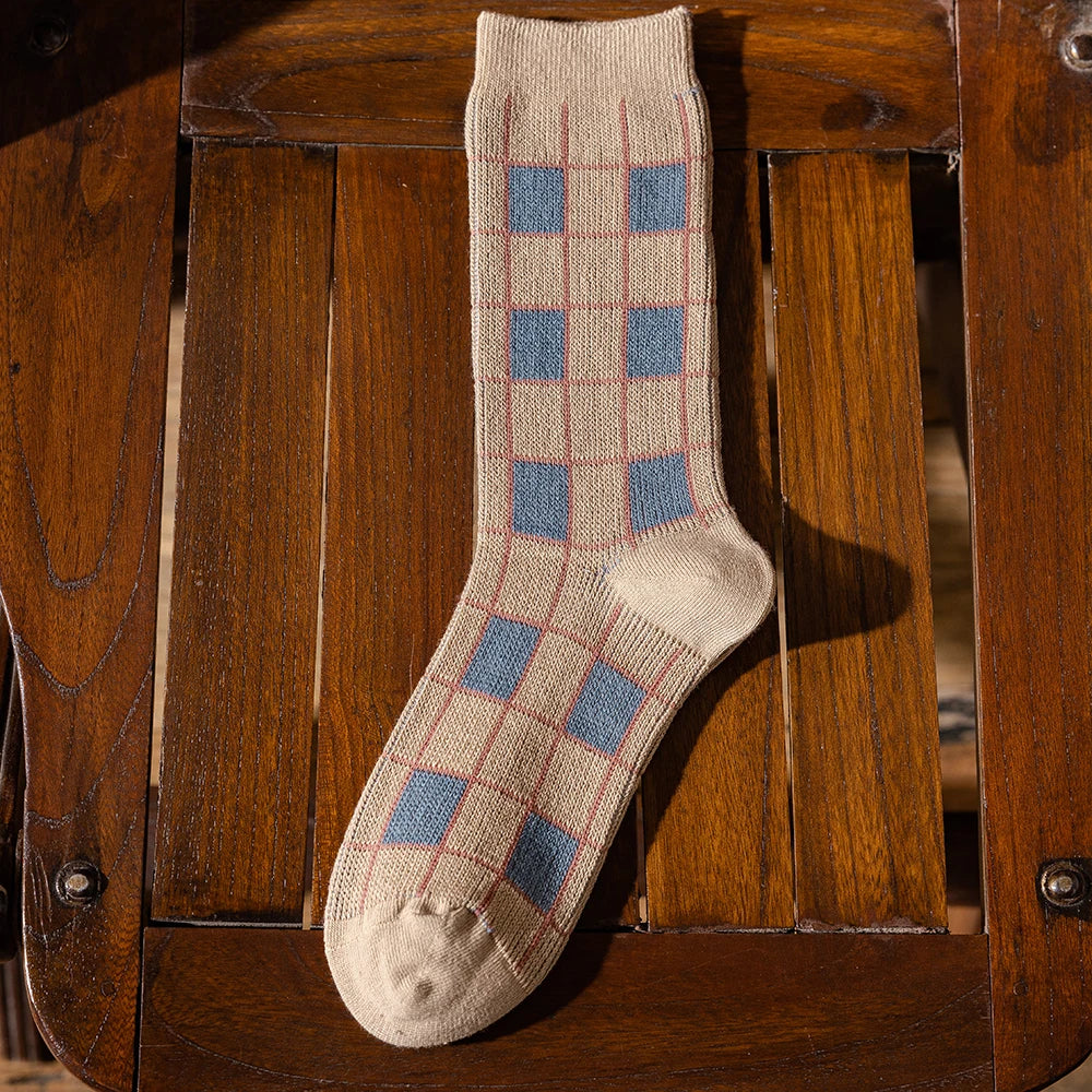 1 Pair Women Socks Spring Autumn Retro Style Men Couple Cotton Socks Flower Stripe Plaid Pattern Solid Colorful Socks EUR 37-43