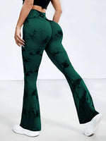 Load image into Gallery viewer, Flare Tie-Dye Yoga Pants with High Waist – Seamless &amp; Stylish | Pantalon de yoga évasé tie-dye taille haute – Sans couture et tendance
