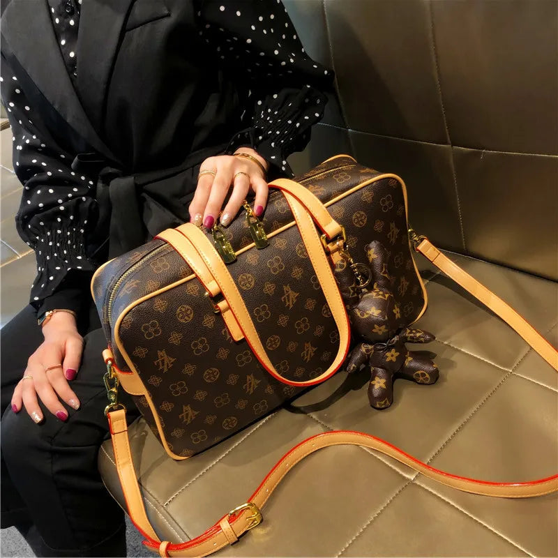 Large Capacity Boston Travel Bag - Minimalist PU Leather Shoulder Bag | OWNLUXE