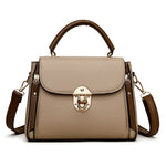 Load image into Gallery viewer, Square PU Leather Shoulder Bag – Party Ready | Sac d’Épaule Carré en Cuir PU – Prêt pour les Soirées

