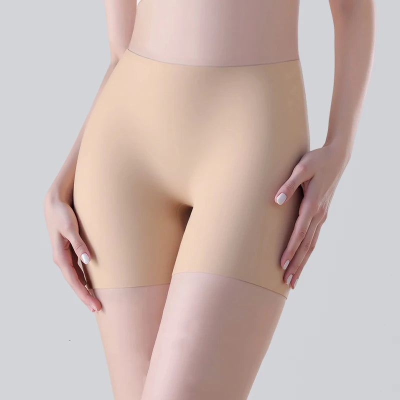 Seamless High-Waist Extended-Size Briefs | OWNLUXE