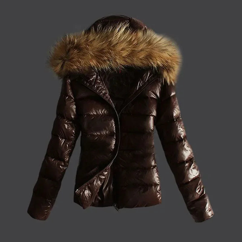 Winter Comfort Hooded Coat – Insulated Faux-Fur Collar