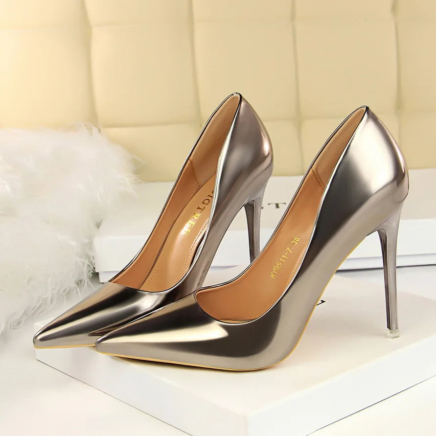 Women's Stiletto Leather Pumps | OWNLUXE
