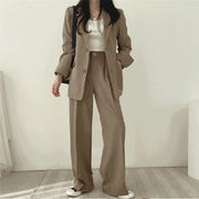 Tailored Office Pant Suit - Structured Business Set for Women