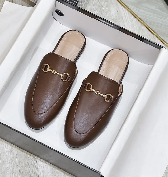 Women’s Chain Detail Flat Mules – Closed Toe Slides