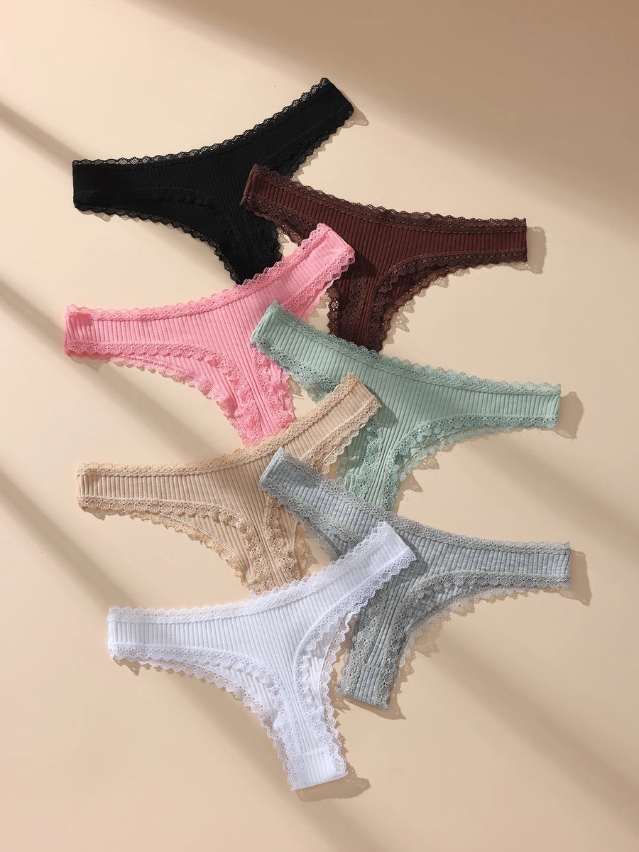 Women's Lace Cotton Plus-Size Briefs | OWNLUXE