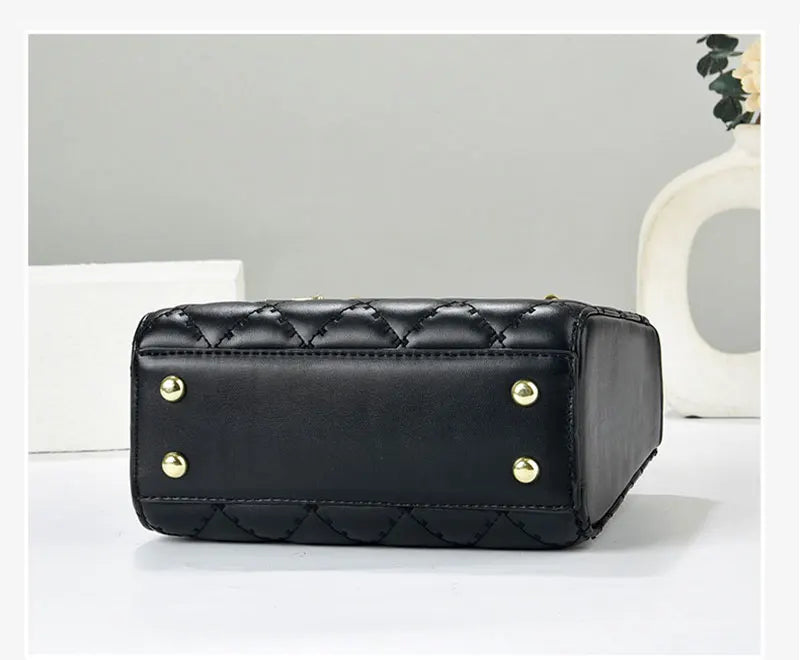 Women's Designer Shoulder Bag - Large Capacity Crossbody Handbag