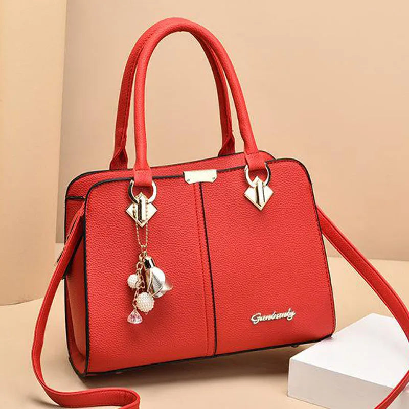 Fashion Tote Bag with Tassel – Stylish & Versatile | Sac Cabas avec Gland – Élégant & Polyvalent