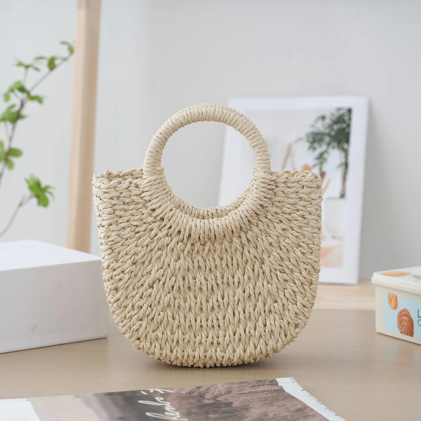Spacious Straw Woven Crossbody Bag | OWNLUXE