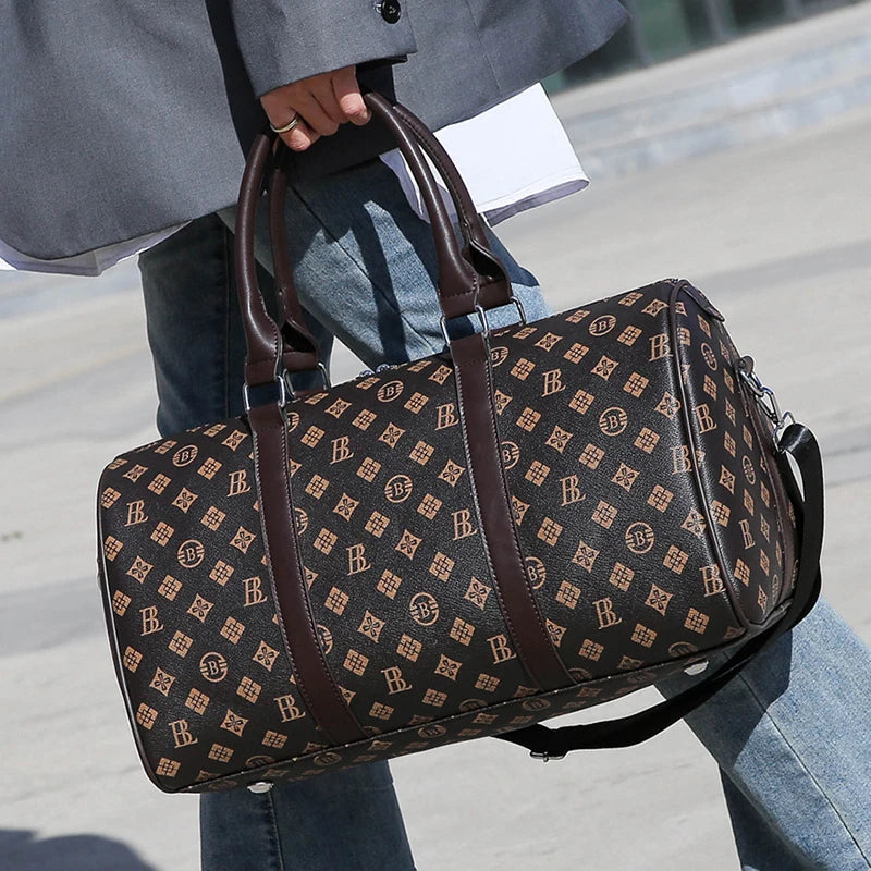 PU Leather Travel Duffle Bag | Sac de voyage en cuir PU