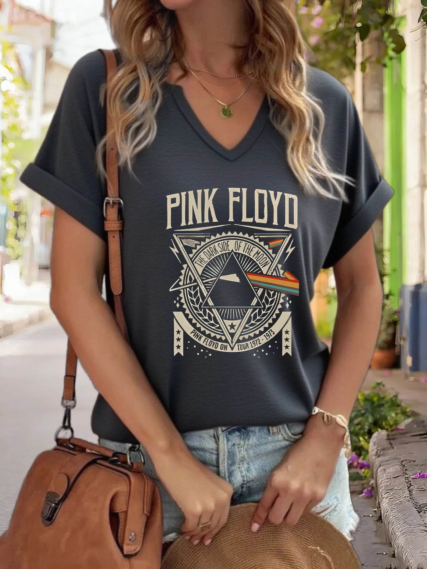 Women's Short Sleeve V-Neck Retro T-Shirt | OWNLUXE