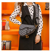 Luxury Women's Clutch Bag – Designer Crossbody Shoulder Purse & Travel Tote