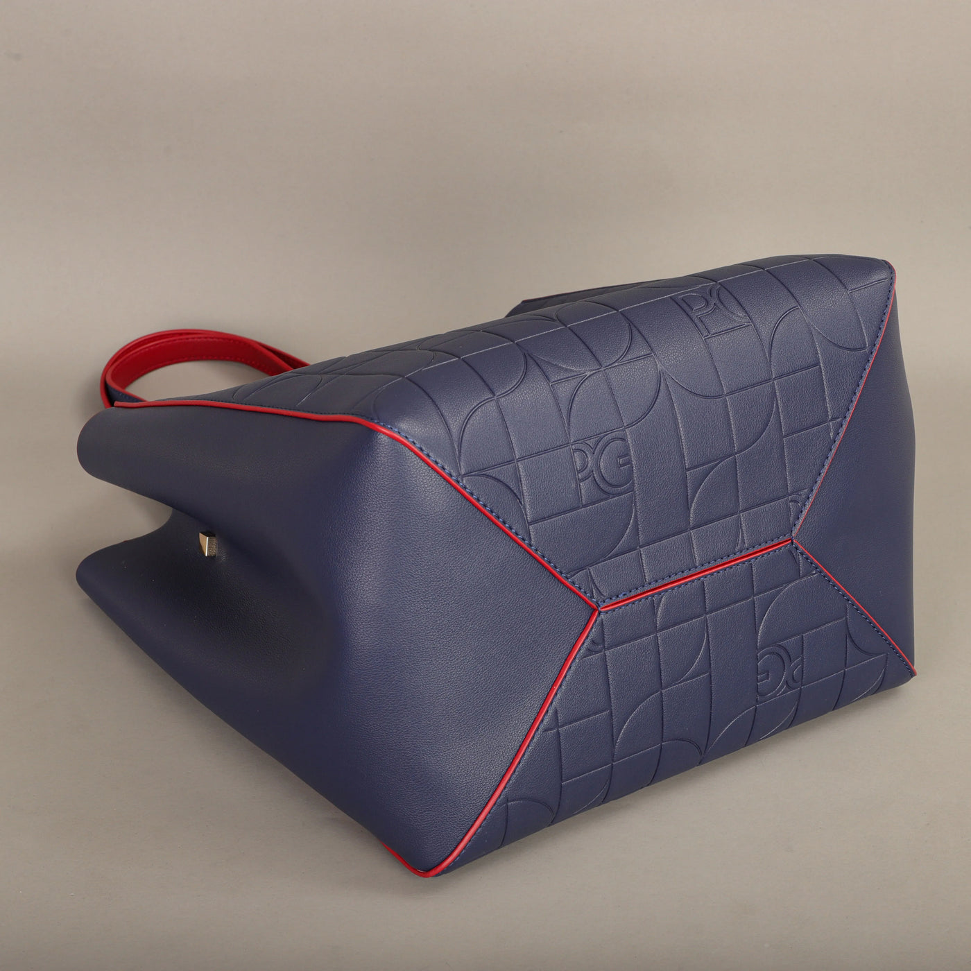 PG PATSY GARIS Luxury Handbag - 2024 Designer Shoulder Bag