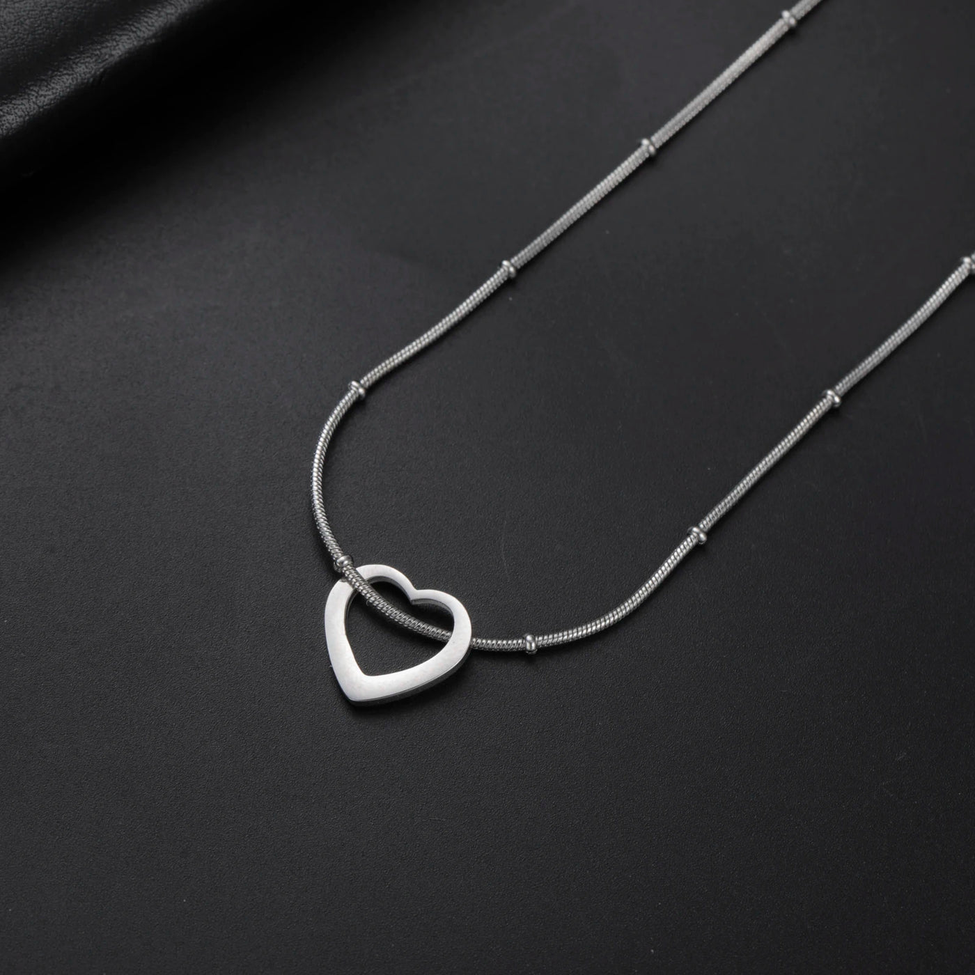 Personalized Heart Name Necklace – Family Keepsake | OWNLUXE